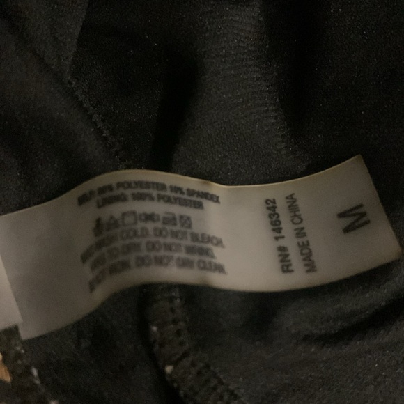 NWOT Nicole Miller Animal Print Convertible One-Piece Swimsuit Size Medium - Picture 9 of 10